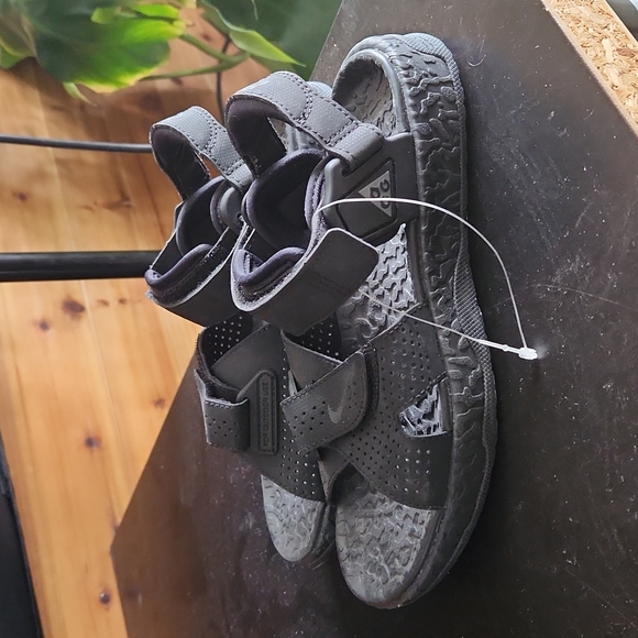 ACG Air Deschutz+ Sandals - Picture 9 of 9